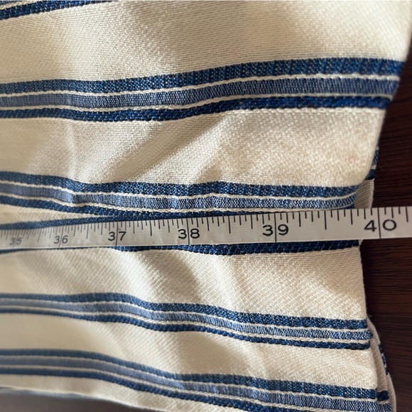 Express NEW ankle, high rise, ruffled waist, 10R pant - Picture 10 of 15